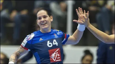 O&ugrave; est n&eacute;e Alexandra Lacrab&egrave;re ?