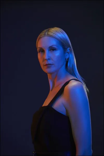 Qui est cette froide perfectionniste ?