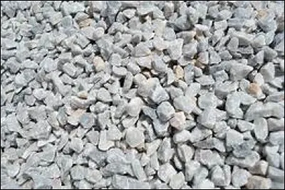 De quoi le carbonate de calcium est-il un des composés majeurs ?