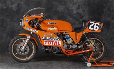 Laverda a fabriqué une moto avec un moteur V6.