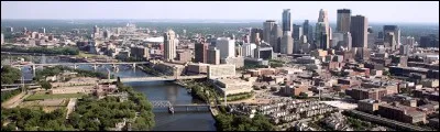 Cette ville américaine, la plus importante du Minnesota, traversée par le Mississippi, c'est :