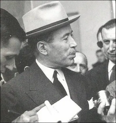 Pour trouver cet homme politique il ne faut pas être "emprunté", car c'est...