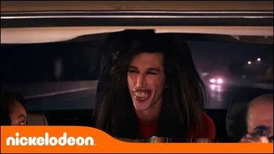 Que disent Rey, Henry et Charlotte à propos de la soeur de Schwaz ?