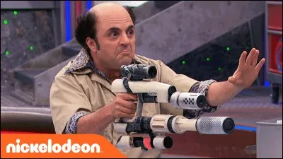 Quel animal trimballe Schwaz dans la douche ?