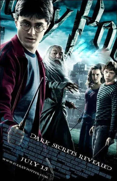 Quel film, dans lequel le jeune Harry Potter doit sauver Poudlard ainsi que la Terre  l'aide de Dumbledore, suis-je ?