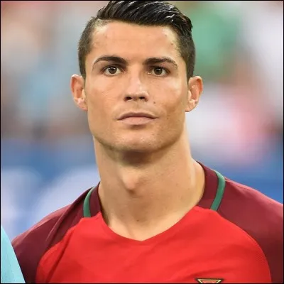 Cristiano Ronaldo mesure...
