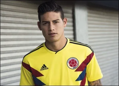 James Rodriguez est à quel poste ?