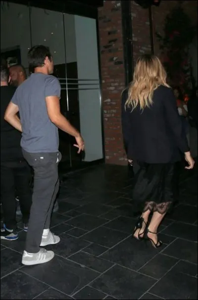 Avec qui &eacute;tait-il dans en voiture le 7 ao&ucirc;t 2018 ?