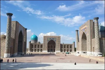 Cette ville d'Ouzbékistan, riche de son passé et de son patrimoine architectural, c'est :