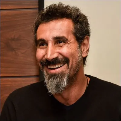 Avec qui Serj Tankian n'a pas collaboré ?