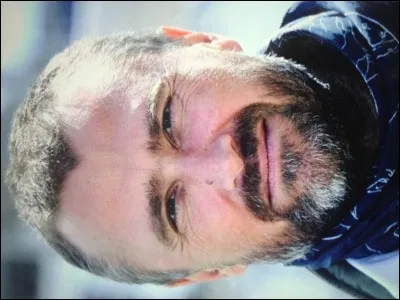 Comment s'appelle la mère d'Alex Bertrand ?