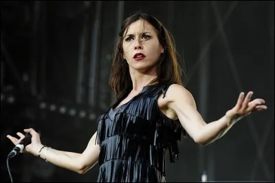 Quel genre de femme est Olivia Ruizz ?