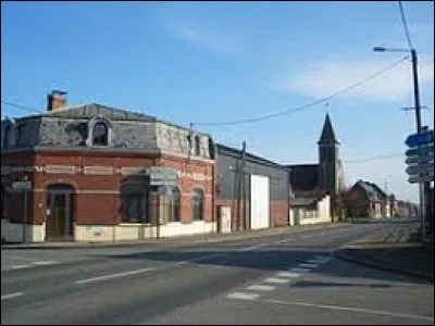 Commune des Hauts-de-France, dans l'arrondissement d'Arras, Le Sars se situe dans le département ...