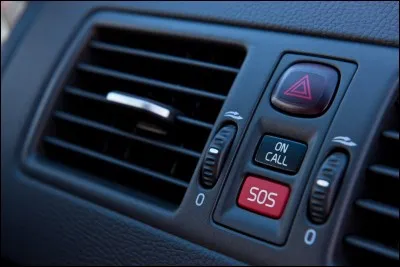 À partir de quelle année le système E-Call est-il obligatoire sur tous les véhicules neufs et récents ?