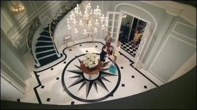 Qui est responsable de l'incendie de la maison ?