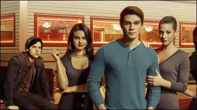 Comment s'appelle le "diner" où Jughead, Archie, Betty et Veronica passent leur temps ?
