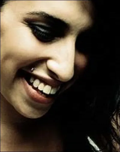 Quand Amy Winehouse a sorti ''Back to Black'' en 2007, il ne lui restait que 4 ans à vivre. À quel âge est-elle décédée ?