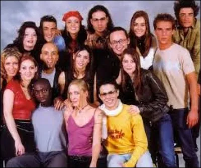 Combien d'élèves étaient admis à l'Academy durant les trois premières saisons ?