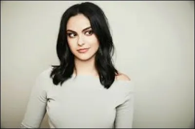 Comment s'appelle cette actrice ?