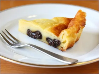 Bretagne
C'est un flan avec des pruneaux.
Je suis...