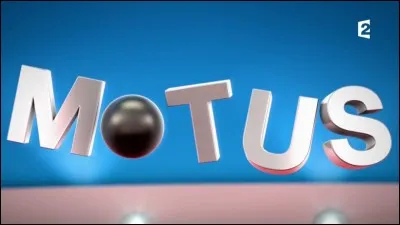 Qui présente le jeu 'Motus' ?