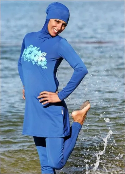 Quel type de mot est le mot 'burkini' ?