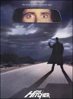 Qui incarne le psychopathe John Ryder dans le film 'Hitcher' (1986) ?