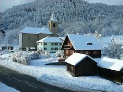 Je vous propose de partir dans la vallée de la Maurienne, à Montricher-Albanne. Commune d'Auvergne-Rhône-Alpes, elle se situe dans le département ...