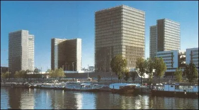 Quel est l'architecte de la B N F ?