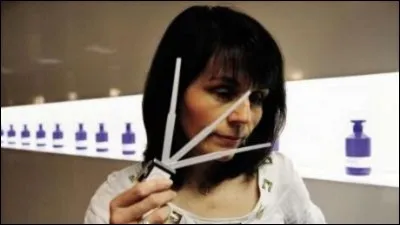 Pour chaque parfum on distingue 3 notes, la note de tête, la note de coeur. Quelle est la 3e ?