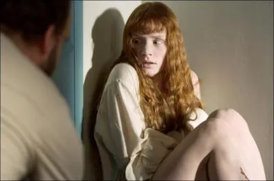 Qui a ralis le film 'La jeune fille de l'eau' ?