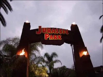 Quels sont les dinosaures les plus effrayants selon les personnages de 'Jurassic Park' ?