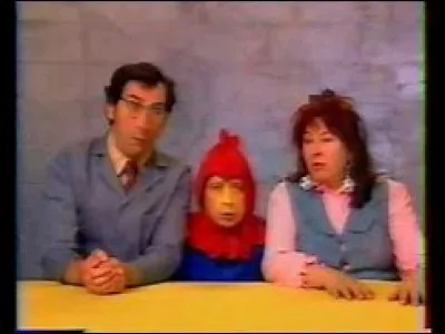 ''Le Costume de Footix'' : Pour financer la confection du costume, Madame Morel a vendu tous les livres d'Olivier au vide-grenier, notamment ''En attendant Godot'' de l'auteur irlandais...