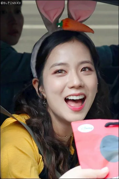 Qui est née le 3 janvier 1995 ?