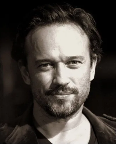 Qui est cet acteur qui tient le rôle principal dans le film 'Fanfan la Tulipe' (version 2003) ?