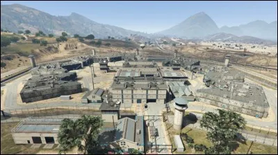 Quelle est la cellule idéale en prison parmi ces deux choix ?