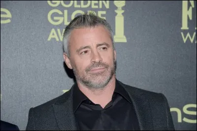 Qui joue Richard Crosby, le collègue acteur et postillonneur de Joey ?