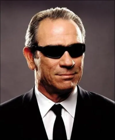 Quel est le nom de Tommy Lee Jones dans 'Men in Black' ?