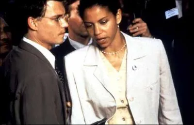 Qu'a de particulier le film 'Meurtre en suspens' ?