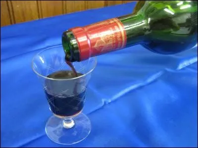 L'alcool produit notamment lors de la fermentation de la fécule de pomme de terre est l'alcool ...