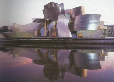Qui est l'architecte du "musée Guggenheim" de Bilbao ?