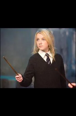 Lgrement droutante et loufoque, cette lve de Serdaigle a pour pre un rdacteur en chef d'un magazine assez sotrique. Qui est-elle ?