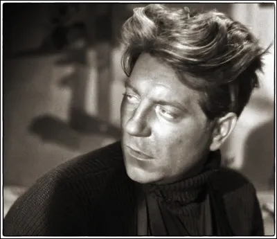 "Monsieur" est un film joué par Jean Gabin.