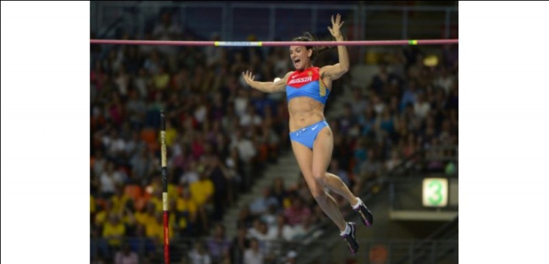 Quel est le record du monde du saut à la perche femmes ?