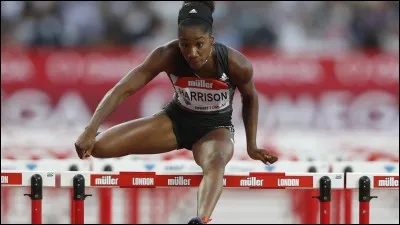 Quel est le record du monde du 100 mètres haies femmes ?