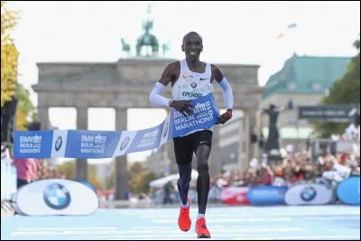 Quel est le record du monde du marathon hommes ?