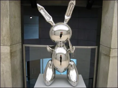 "Rabbit" est une création du plasticien américain Jeff Koons.