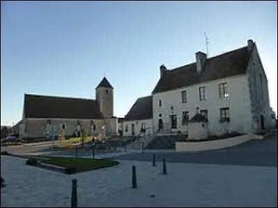 Ancienne commune de l'ancienne région Basse-Normandie, La Rouge se situe dans le département ...
