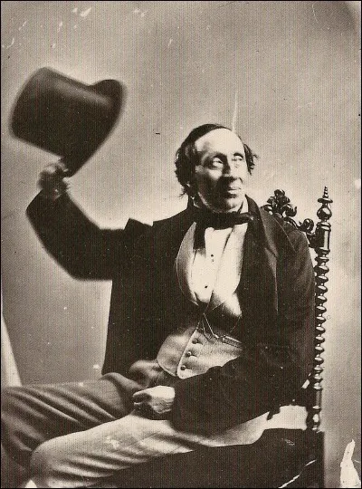 Quel c&eacute;l&egrave;bre po&egrave;te danois a &eacute;crit des classiques comme "La Reine des Neiges" et "La Petite Sir&egrave;ne" ?