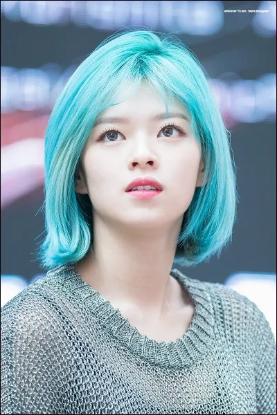 Quelle est la date de naissance de Jeongyeon ?